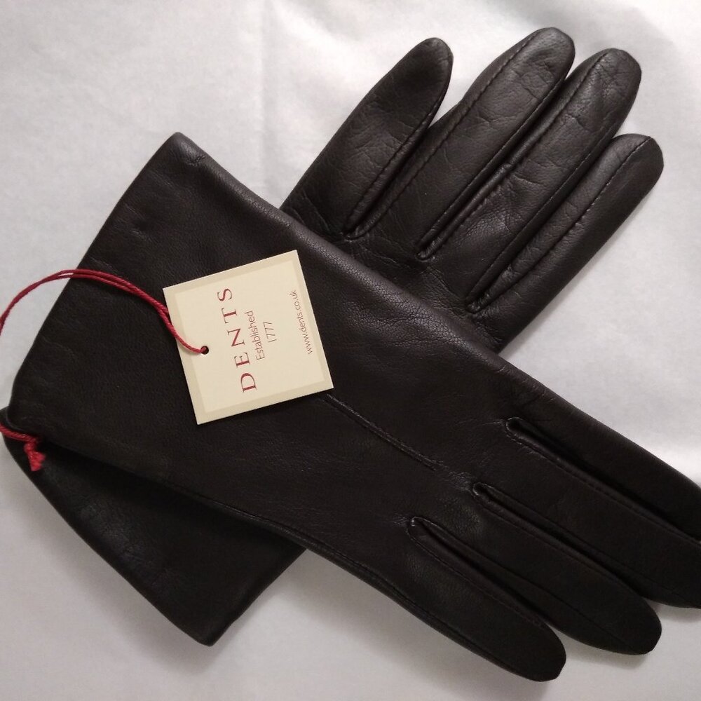Dents Mocca Ladies Leather Gloves Size 6.5 NWT's